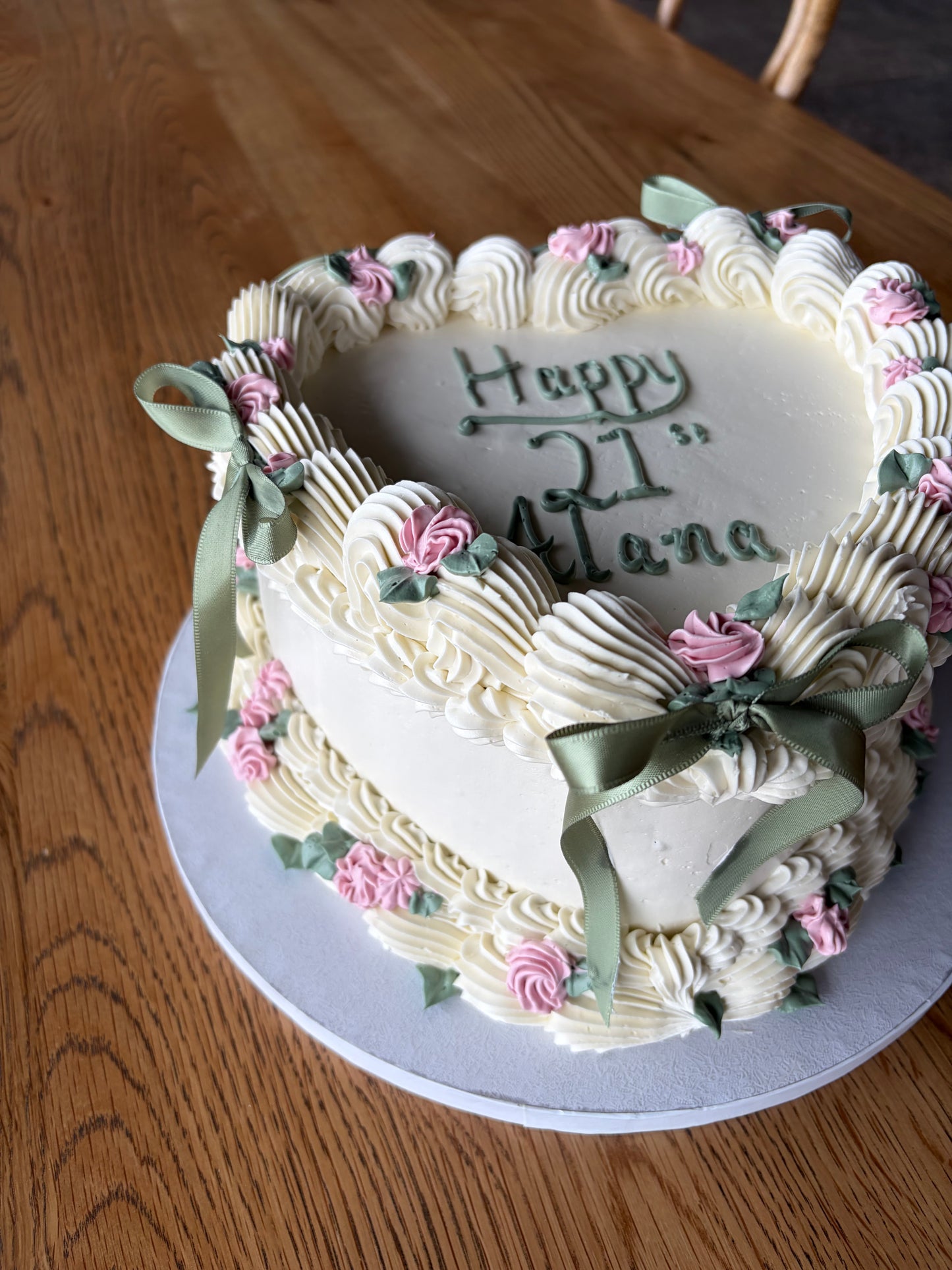 Vintage Rose Cake