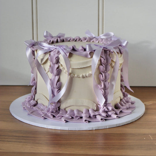 Miss Evy Cake