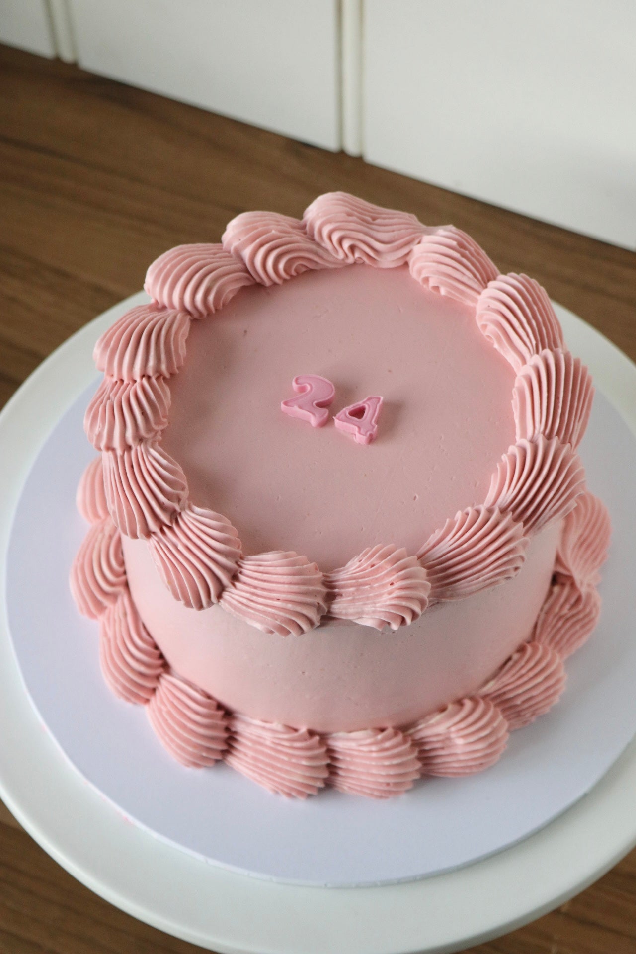 Classic Retro Cake