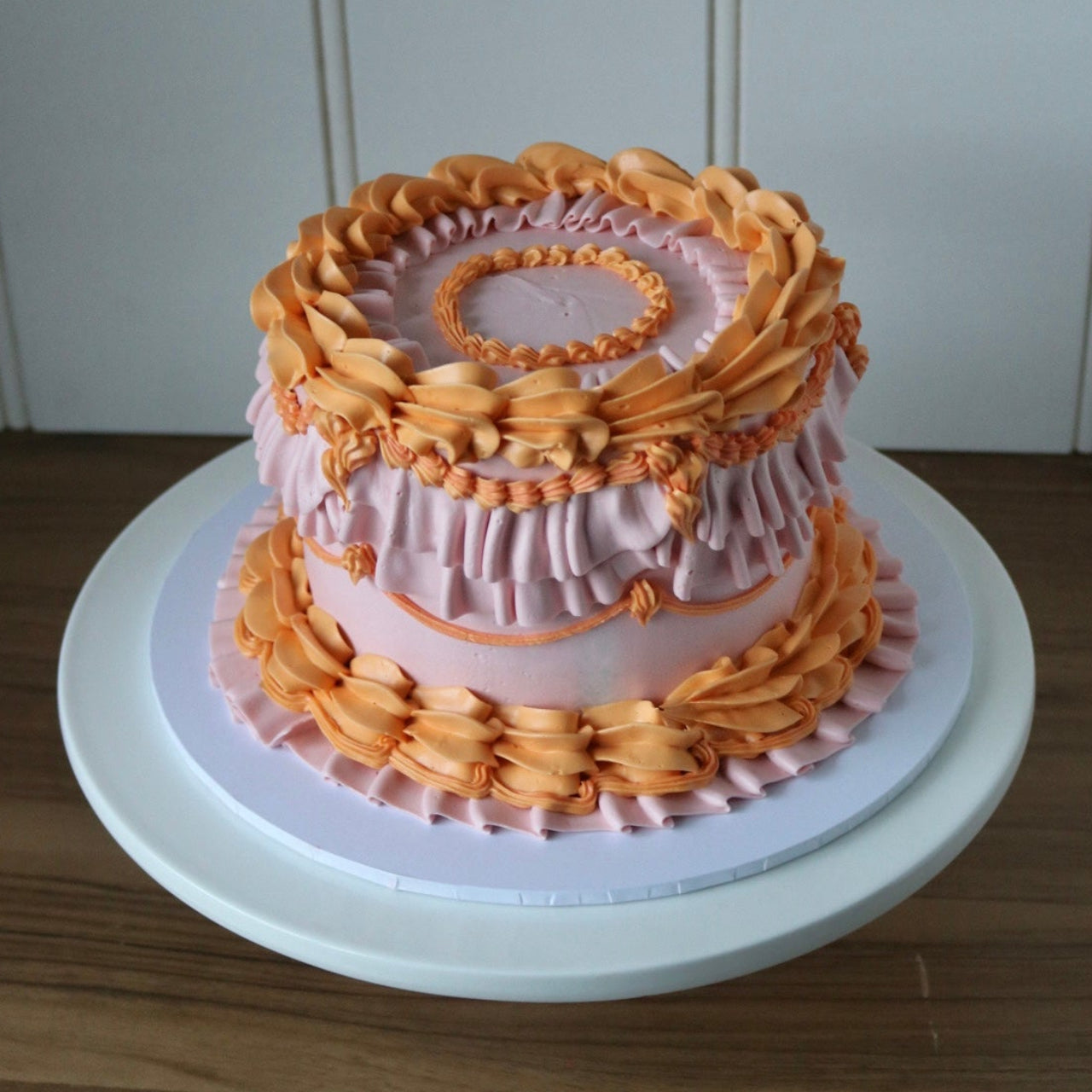 Frilly Freeda Cake