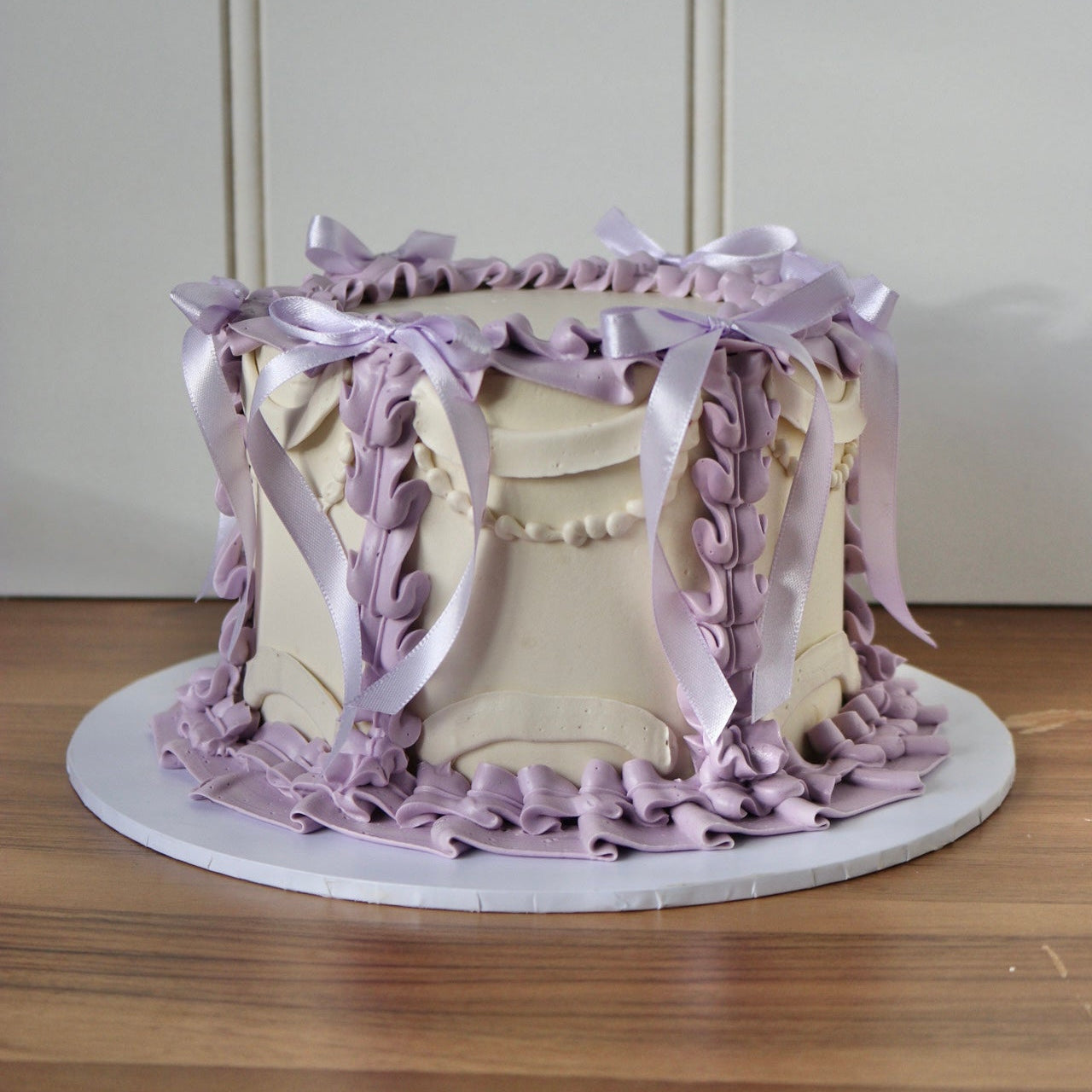 Miss Evy Cake